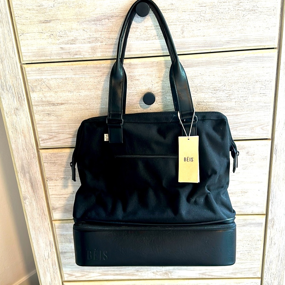 Beis The Weekender  in Black